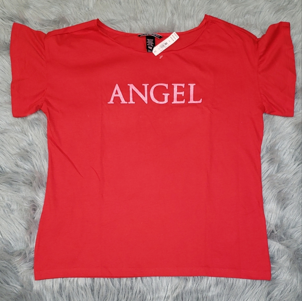 Victoria Secrets tshirt